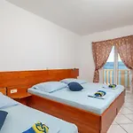 Hotel Germania & Celina