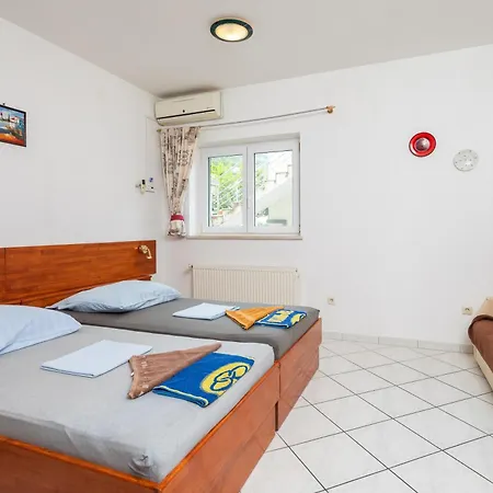 Otel Germania &